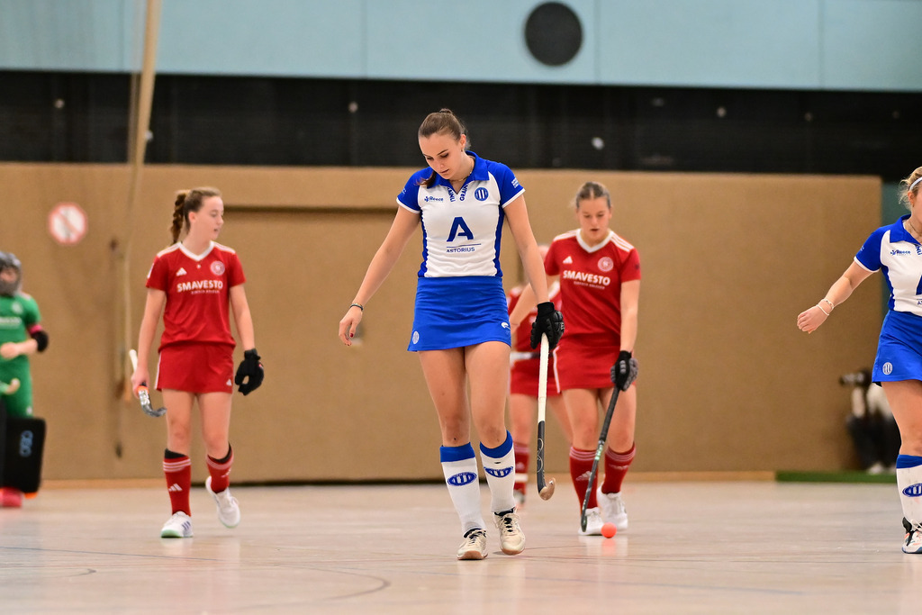 Hockey I Frauen I Halle 2024-2025 I 1. Bundesliga Nord I 5. Spieltag I Großflottbeker THGC - Bremer HC | Der Sportfotograf. - Realisiert mit Pictrs.com