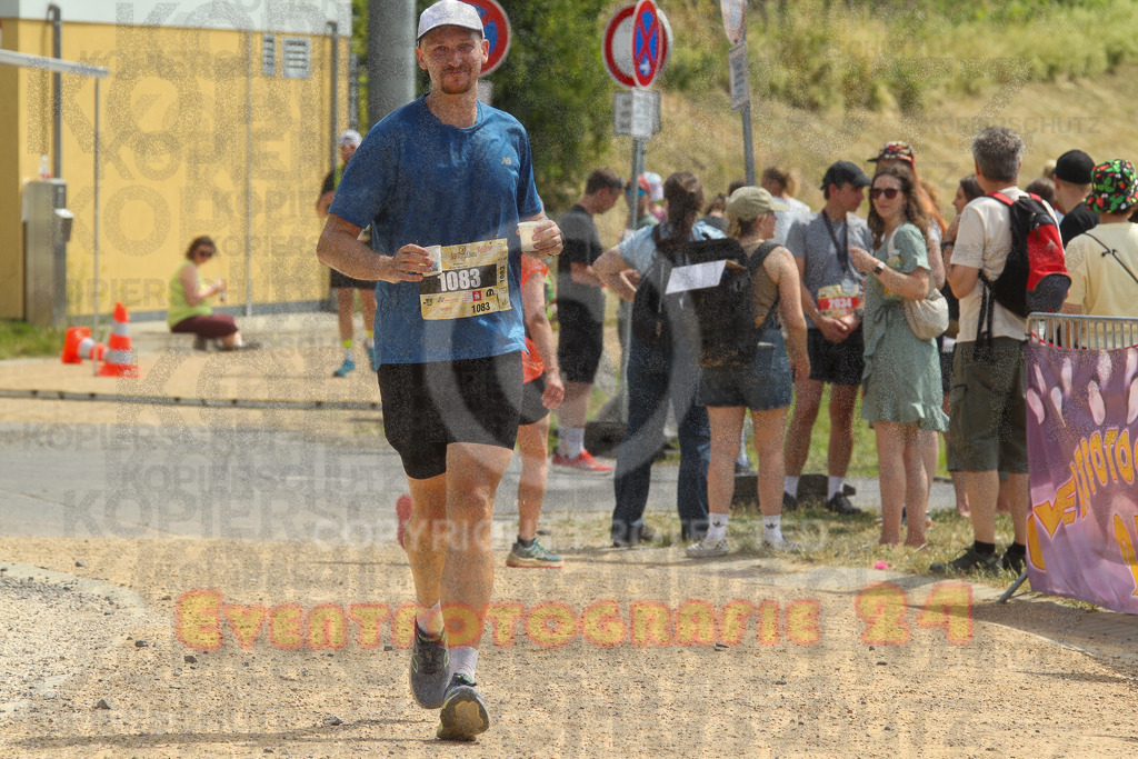 250614_1135_EV4_9054 | Sportfotografie im Rhein-Sieg Kreis, Köln, Bonn, NRW, Rheinland Pfalz, Hessen, etc. Unser Tätigkeitsfeld umfasst den Laufsport vom Volkslauf über den Marathon, Duathlon, Triathon bis zum Ultralauf wie Kölnpfad Ultra oder Schindertrail.