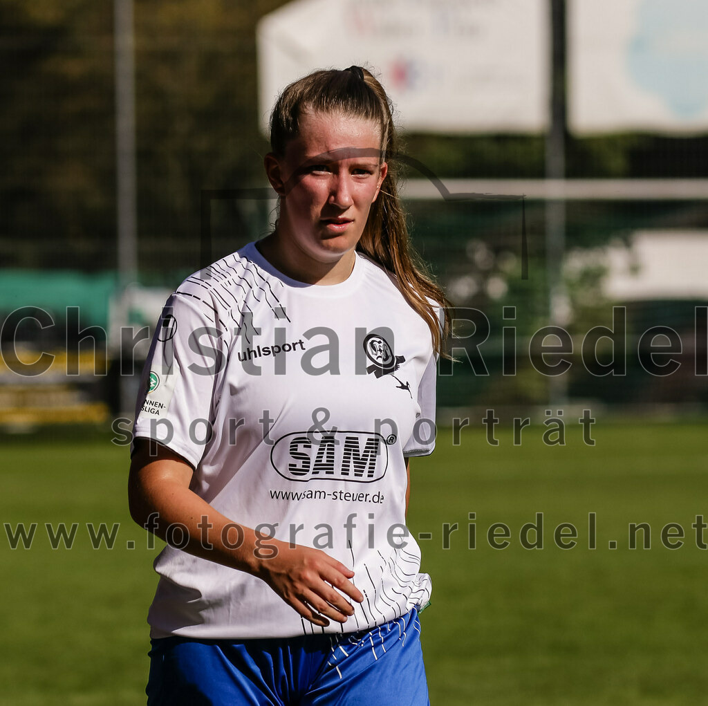 2023-09-16_078_FC_Forstern_gegen_VfL_Sindelfingen_Ladies_I | Forstern, Deutschland, 16.09.2023:
Fußball, B-Juniorinnen-Bundesliga Süd 2023 / 2024, 2. Spieltag, FC Forstern gegen VfL Sindelfingen Ladies I, Endergebnis: 4:1

Foto: Christian Riedel / fotografie-riedel.net