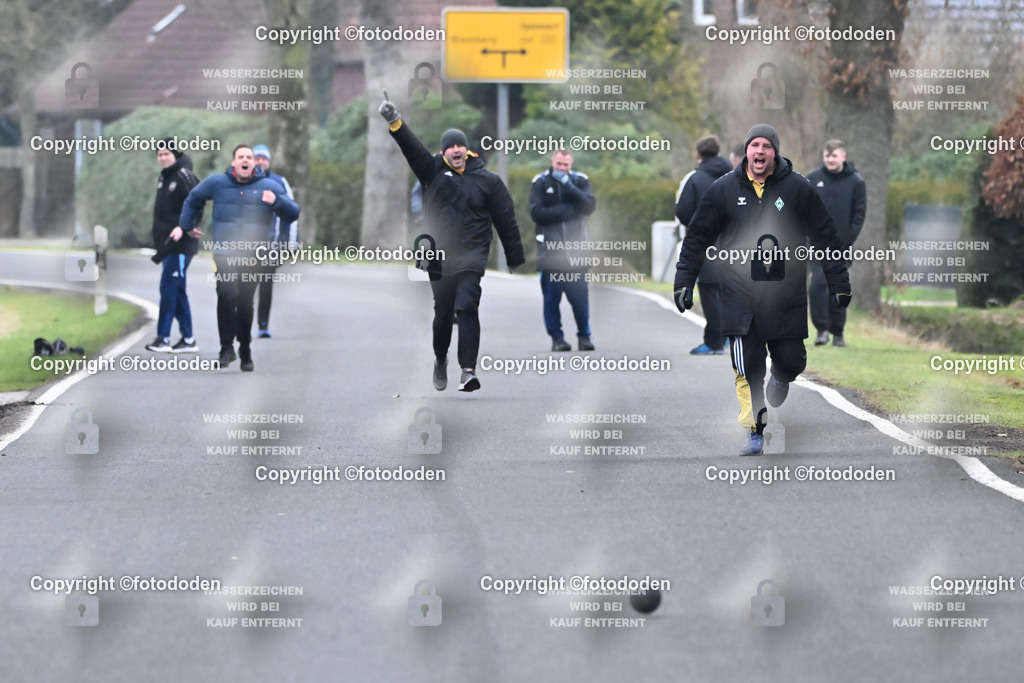 DSC_5923 | Helge Meents (vorne) / Willmsfeld