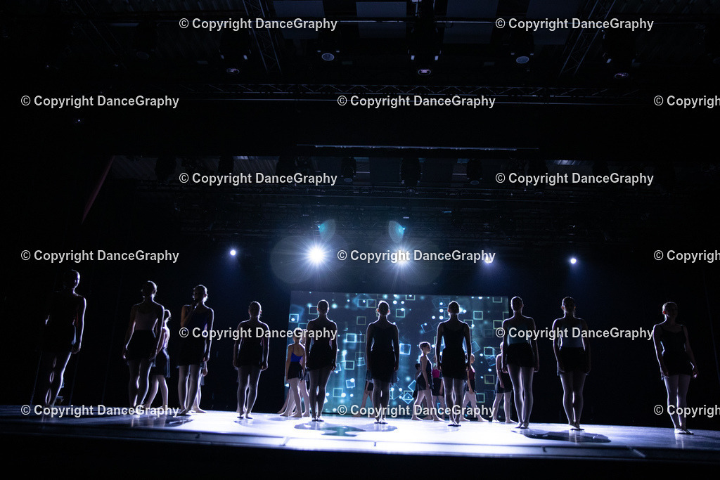 GPHY5480 | DanceGraphy - Realisiert mit Pictrs.com