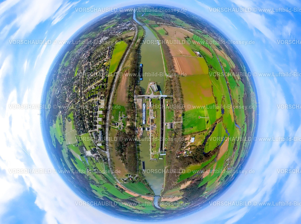 Huenxe240390045Wesel-Datteln-Kanal_SchleuseHuenxe-Ost | Luftbild, Wesel-Datteln-Kanal mit Schleuse Hünxe, Ortsansicht mit Gahlener Straße, Binnenschifffahrt, Wiesen und Felder, Erdkugel, Fisheye Aufnahme, Fischaugen Aufnahme, 360 Grad Aufnahme, tiny world, little planet, fisheye Bild, Hünxe, Nordrhein-Westfalen, Deutschland