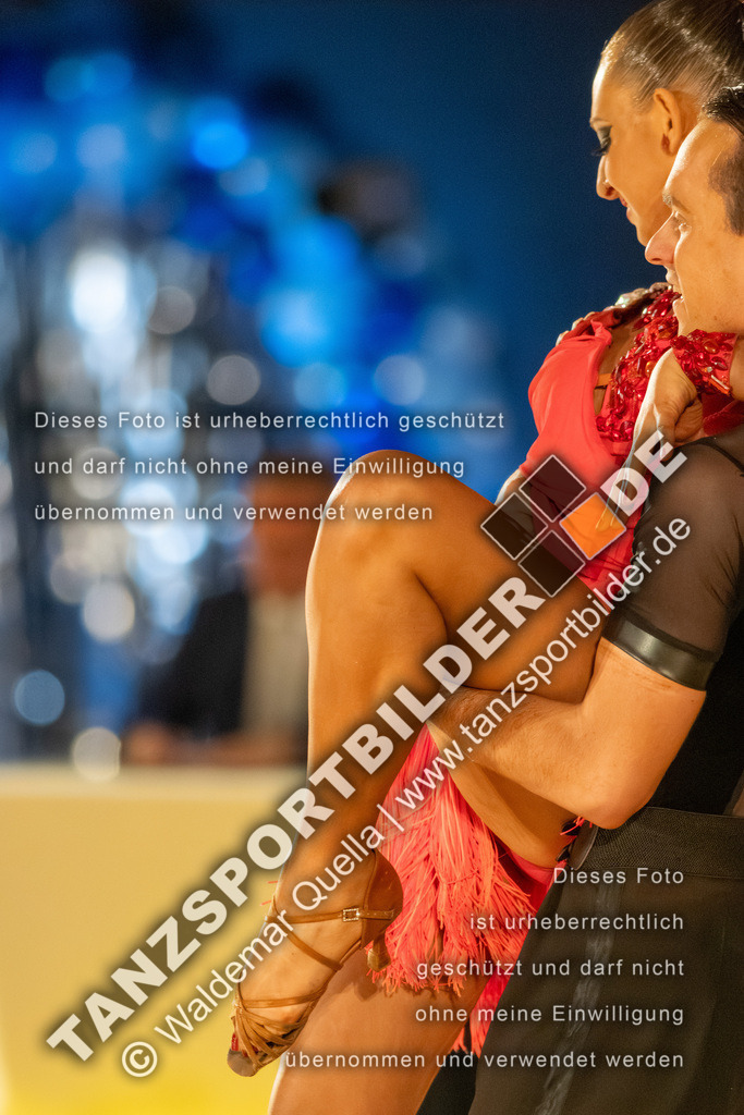 20260321-13431 | Hier finden Sie Tanz Bilder vom Latein und Standard Formationen tanzen. Sportbilder vom Tanzsport. Schöne Fotos und von Weltmeisterschaft, Europameisterschaft, Bundesliga, Regionalliga, Oberliga und Landesliga sowie von GOC Stuttgart, DanceComp, WM Bremen