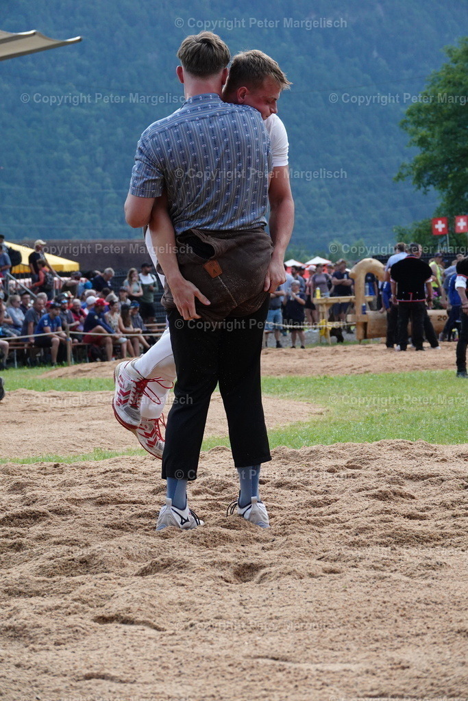 DSC01159 | Schwingen - Realisiert mit Pictrs.com