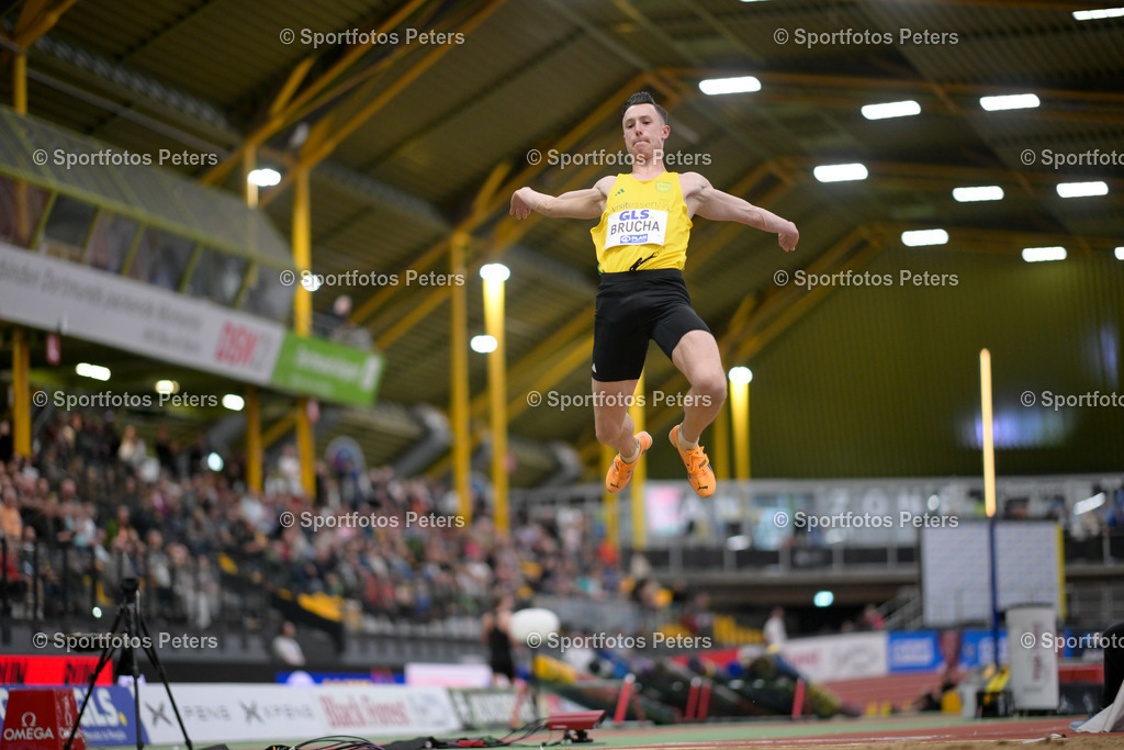 DM Halle 2026_Samstag-192 | 28.02.2026, xkaix, Leichtathletik Deutsche Meisterschaften Halle 2026,  v.l. Kevin Brucha (TLV Germania Überruhr) - Realized with Pictrs.com
