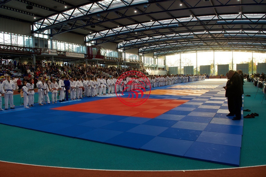 RAS_8007 | Fotos vom Adler Cup - Pictures from Adler Cup

Hier findet Ihr alle Eindrücke und großen Momente der Adler Cup Wochenenden. Here you will find all impressions and great moments of the Adler Cup weekends. - Realisiert mit Pictrs.com