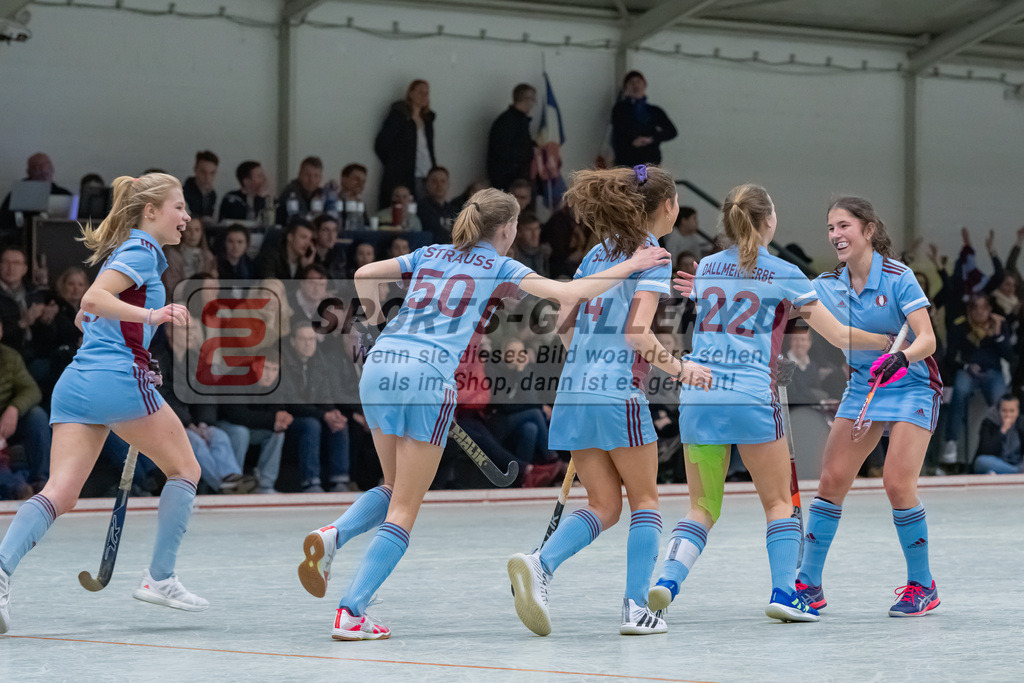 HK_20230226_105218 | Deutsche Meisterschaft WU16 Spiel um Platz 3 UHC Hamburg - Mannheimer HC am 26.2.2023 DSC 99, Düsseldorf ,
