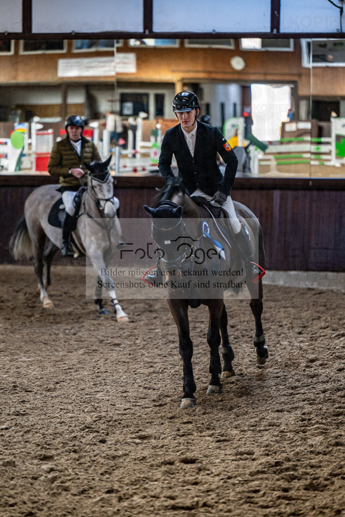 20240308-DOS_3411 | Entdecke hochwertige Reitturnierfotos von Foto Oger. Professionell, emotional und authentisch – jetzt Lieblingsmomente im Shop bestellen.Deutschlandweite Turnierfotografie. - Realisiert mit Pictrs.com