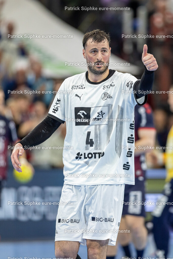 Handball I Herren I Daikin HBL I Saison 2024-2025 I 23. Spieltag I SG Flensburg-Handewitt - THW Kiel | Handball: Bundesliga, SG Flensburg-Handewitt - THW Kiel, 23. Spieltag, GP JOULE ArenaDomagoj Duvnijak (4, THW Kiel)