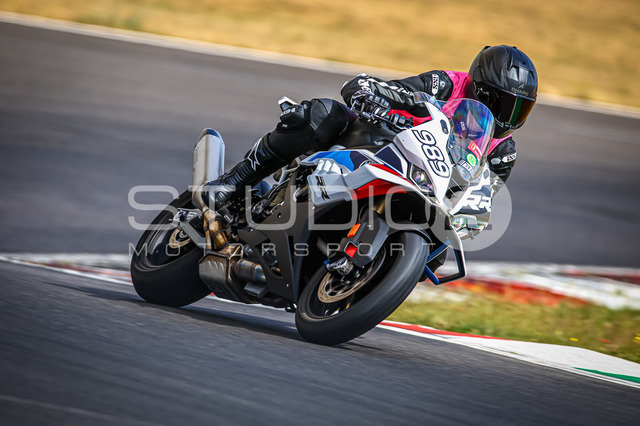 0989-250706LR-005_989 | Deine Full-Service-Agentur für ✔️Videoproduktionen und ✔️Motorsportfotografie Jetzt Angebot anfragen!