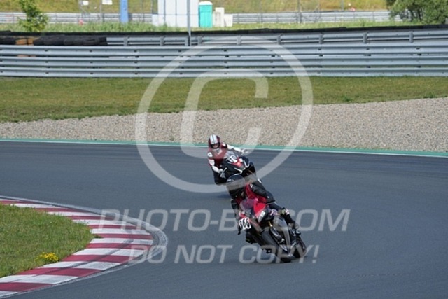 2024_07_08_PBK_52616 | Sportfotografie; SlowMotion; Video; Rennstrecke; Hafeneger; Speer; Racing; RSE; BMW; CBO; Trackday; Motorsportarena; Hockenheimring; Brno; Most; Barcelona; Valencia