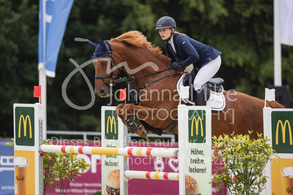 230730_BHO_M2-Spr_1-431 | Deine schönsten Turniermomente als professionelle Fotos! Entdecke hochwertige Pferdesport-Fotografie im Online-Shop. Jetzt Fotos finden & bestellen!