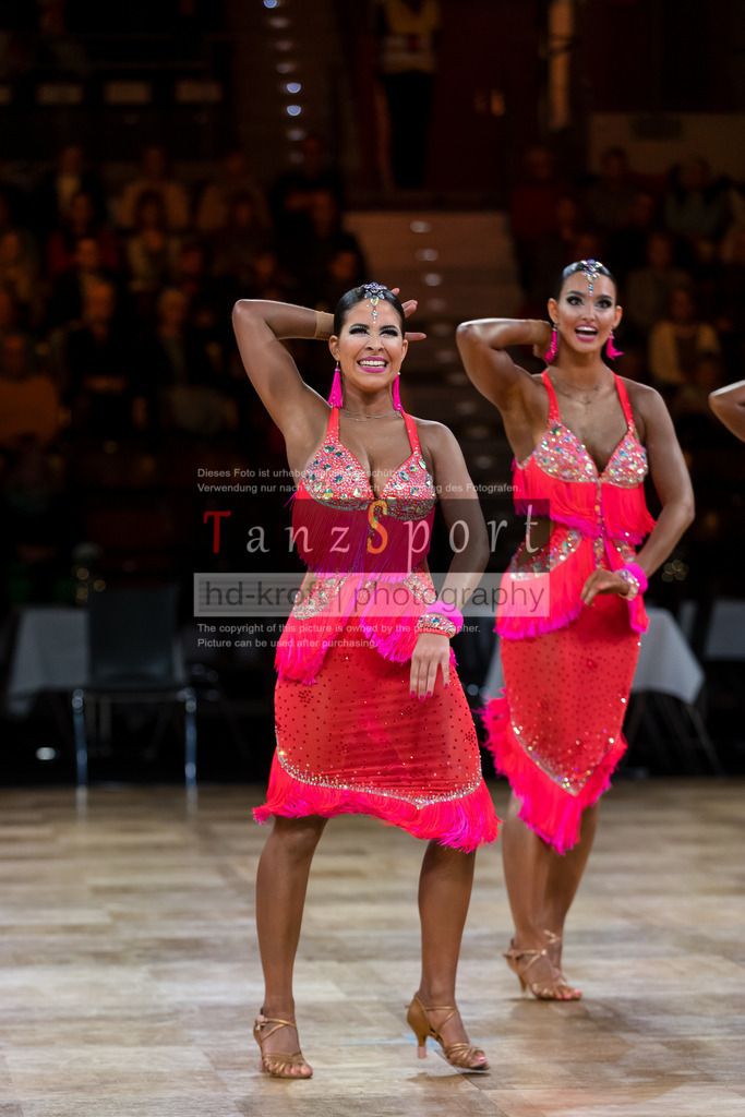 20241109_DM-Formationen_Vorrunde_0552 | Tanzsportbilder, Standardtanz, Lateintanz, WDSF, DTV, LTVB, dancecomp, goc, hessen tanzt, blaues band der spree, walzer, tango, wiener walzer, slowfox, quickstepp, samba, rumba, cha-cha-cha, paso doble. jive, hd-kroft photography, turniertanzsport
