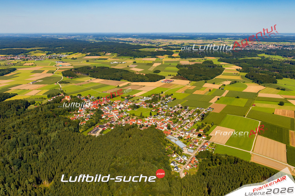 Luftaufnahme von  Osterberg - Die Luftaufnahme wurde 2025 vom UL-Flugzeug heraus erstellt ( keine Drohne ) - Hochauflösende Luftaufnahme - für professionelle Ausdrucke geeignet. Die Geschenkidee !Mit Lizenz und Bildrechte bestellbar