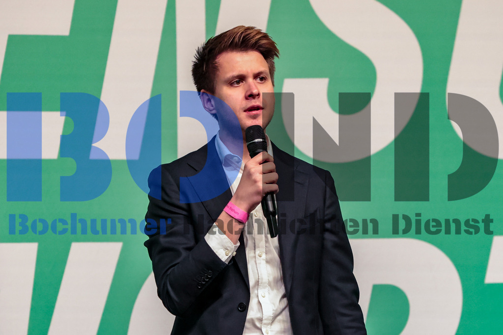 SES_HABBOC20250203-5 | bond - Realisiert mit Pictrs.com