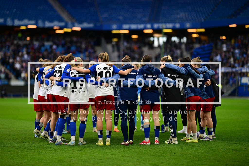 Fußball I Frauen I Saison 2025-2026 I DFB-Pokal I Achtelfinale I Hamburger SV - Bayer 04 Leverkusen I 14951 | Der Sportfotograf. - Realisiert mit Pictrs.com