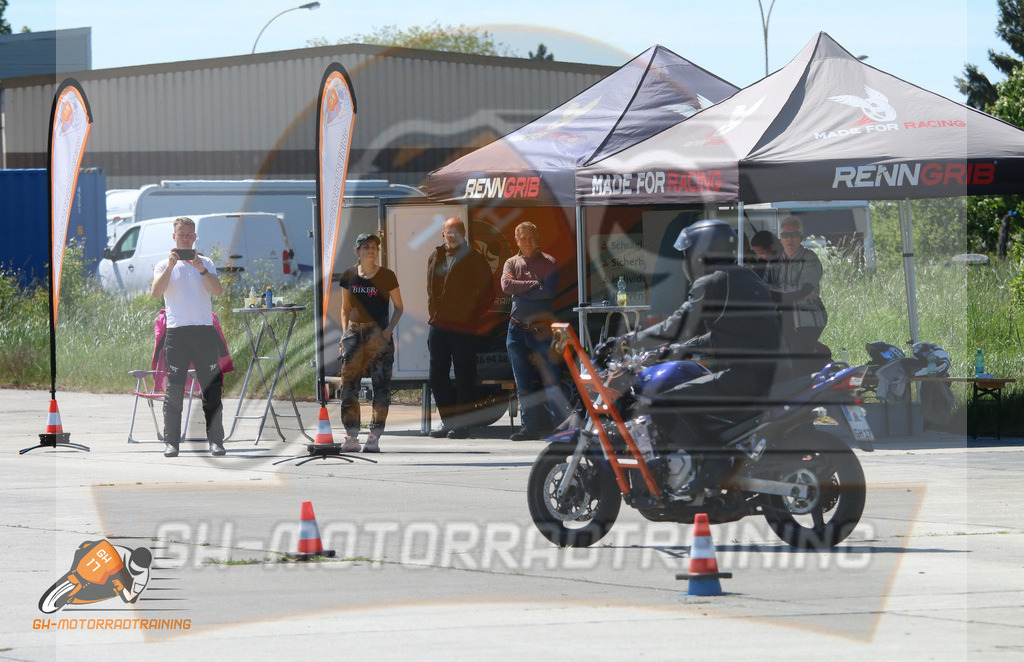 IMG_2291 | gh-motorradtraining-foto.de - Realisiert mit Pictrs.com