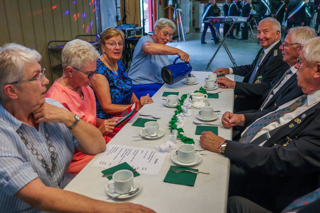 top-top.de-250627-023 | Foto, Video, Fotografie, Videografie, Fotobox, DJ, Discjockey, Musik, Musikbox, Veranstaltung, Photobooth, Amazon, Ebay, Buchtipp, Bestseller, Autor, Verlag, Buch, Wesel, Hamminkeln, NRW, Dinslaken, Rees, Drohne, Hochzeit, Party, Fotobox, Wesel, Fotograf