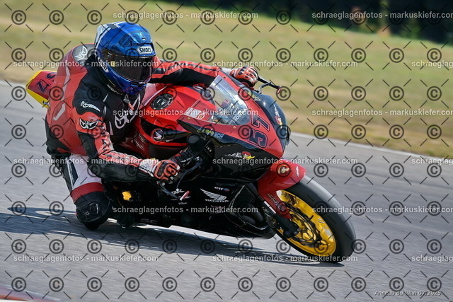 25bt04-1171 | markuskiefer.com - Realisiert mit Pictrs.com
