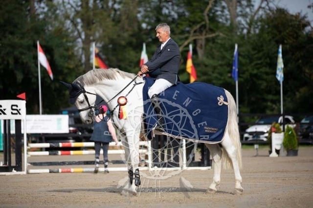 2B4A2172 | pixelfaenger - Realisiert mit Pictrs.com