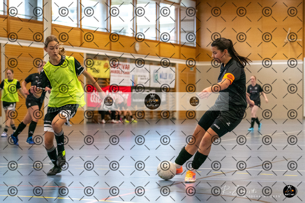 20251130_FCR-Hallenturnier-FF-17_RAW-2_032-45 | Sport und Naturfotografie von Roberto Esposito zeigt echte Momente Bewegung und die Schönheit der Natur. Ausdrucksstarke Bilder schaffen Emotionen.
