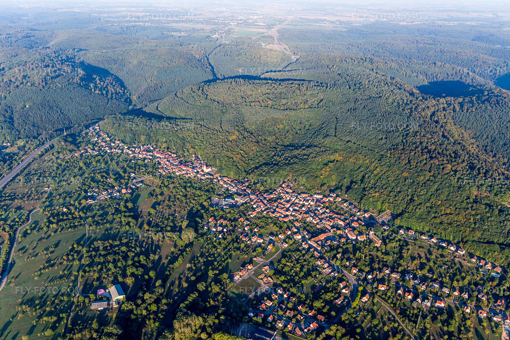 Aerial view: View of the town in Saint-Jean-Saverne in the state Bas-Rhin, France.Photo: IMG_111659.jpg taken on 09/16/2018 by Werner Riehm/FLY-FOTO.comResolution of the original: 5472 x 3648 px