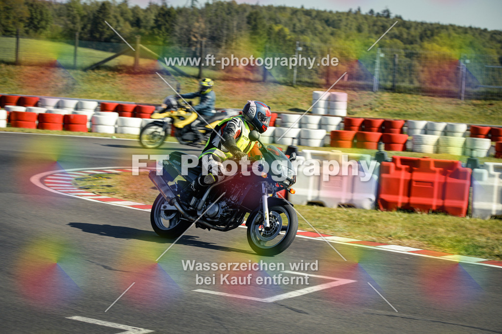 OBK_Mai_Martina_Markus-10229 | Hier findet Ihr Bilder von Touristenfahrten auf der Nürburgring Nordschleife oder von anderen Veranstaltungen die ich besucht habe. Viel Spass beim Durch Schauen 