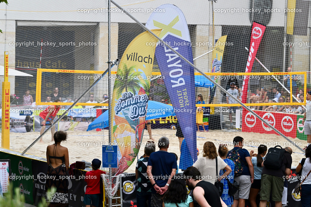Kärntner Landesmeisterschaft Beach Volleyball | Centrecourt Rathausplatz Villach, Kärntner Landesmeisterschaft Beach Volleyball, Kärntner Landesmeisterschaft Beach Volleyball am 18.08.2024 in Villach (Rathausplatz Villach), Austria, (Photo by Bernd Stefan)