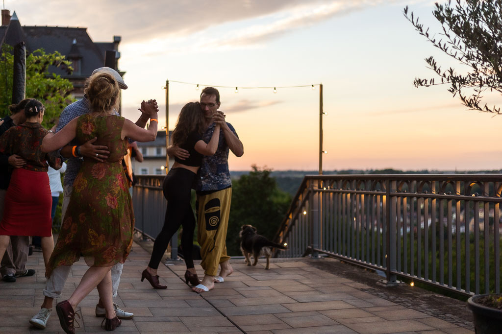 Tango Milonga | Tango Milonga im Forte Belvedere Leisnig zum Festival Hallo Leisnig 2022. - Realisiert mit Pictrs.com