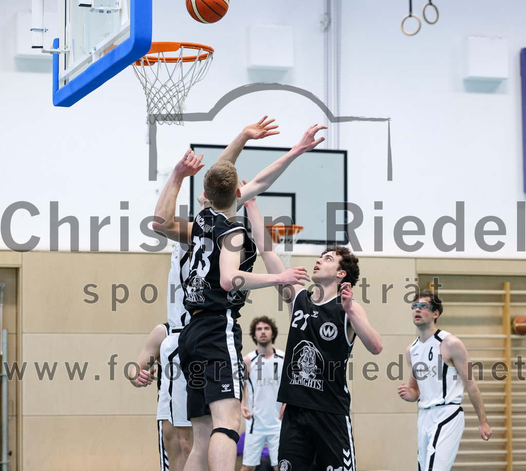 2023-03-26_053_TSV_Vaterstetten_gegen_Wacker_Knights_Burghausen | Vaterstetten, Deutschland, 26.03.2023:
Basketball, Bayernliga Herren Südost 2022 / 2023, 17. Spieltag, TSV Vaterstetten gegen Wacker Knights Burghausen, Endergebnis: 

Foto: Christian Riedel / fotografie-riedel.net