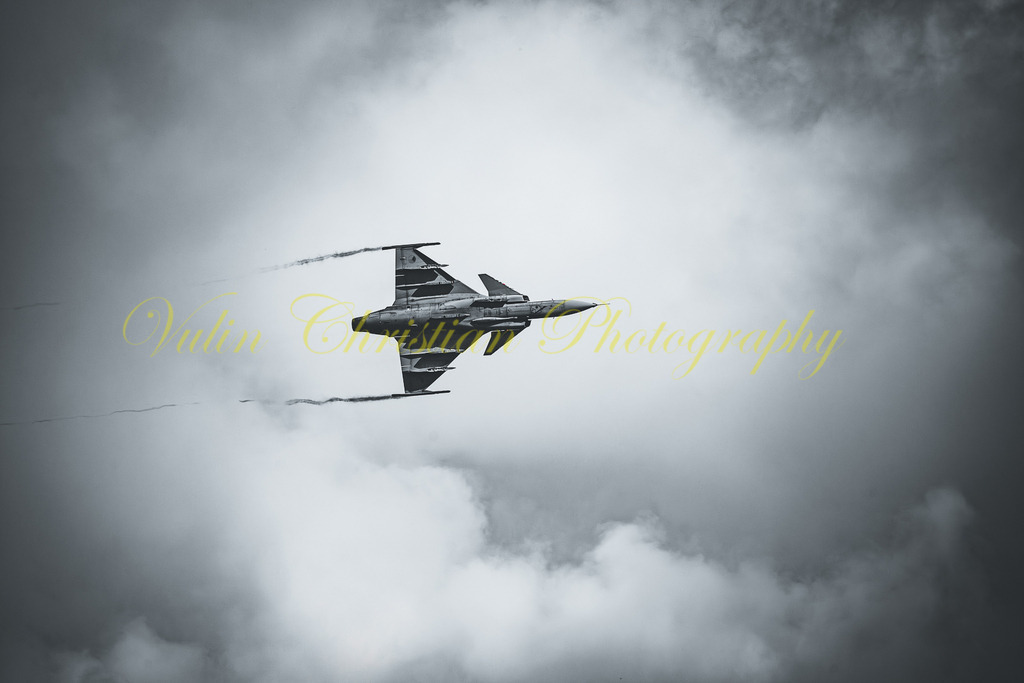 P 104 | Christian Vulin  - Realisiert mit Pictrs.com