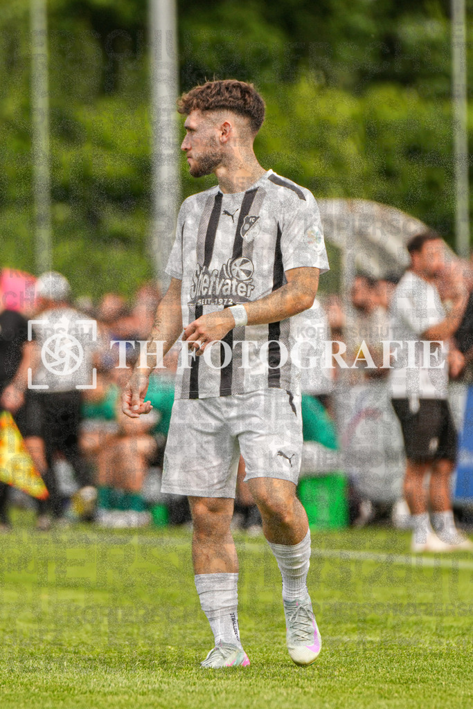 GER, FC Zell - FC Wittlingen, Fussball, Rothaus Bezirkpokal, Finale, Saison 2024/2025, 29.05.2025 | GER, FC Zell - FC Wittlingen, Fussball, Rothaus Bezirkpokal, Finale, Saison 2024/2025, 29.05.2025Foto: TH Fotografie/Alessio Bosco