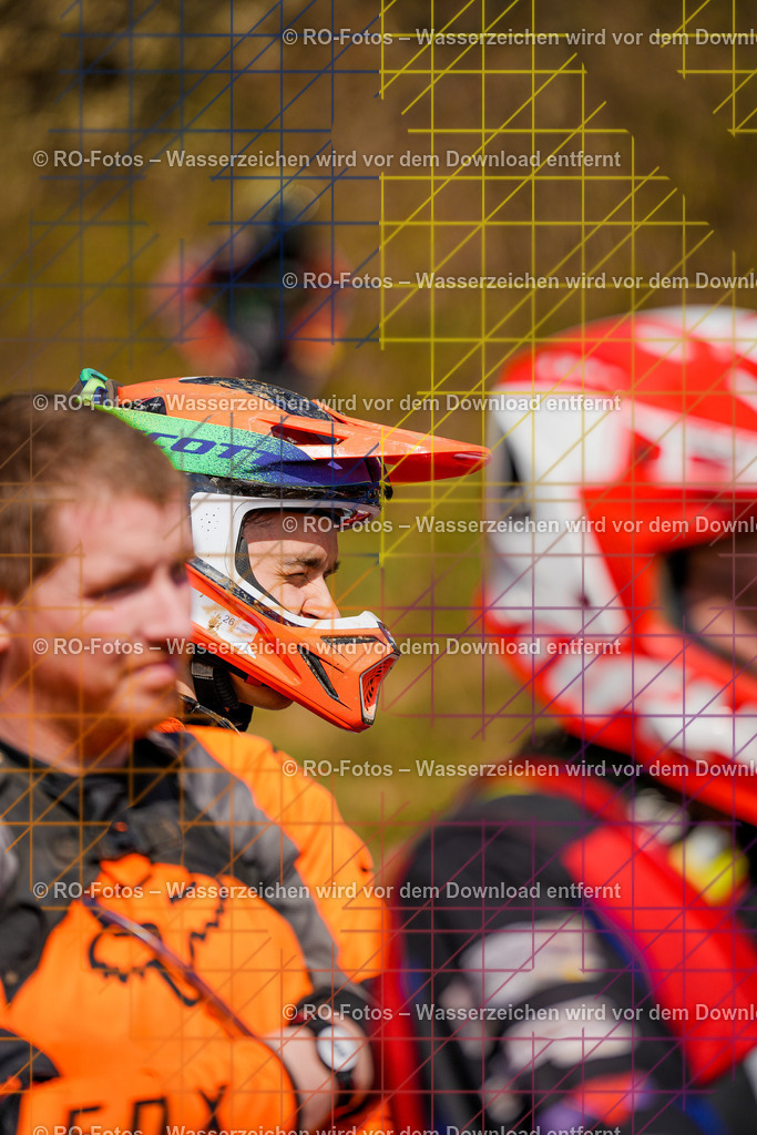 2 Lauf Mernes-27 | Sportfotografie von RO-Fotos: Motorsport, Motocross, Enduro, Laufveranstaltungen und Triathlon. Professionelle Fotos von Sportlern und Events. - Realisiert mit Pictrs.com
