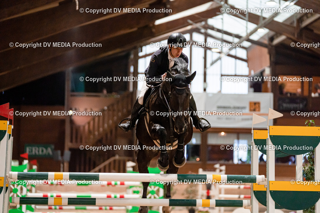 Springen Tag 1-777 | dv-media-shop - Realisiert mit Pictrs.com