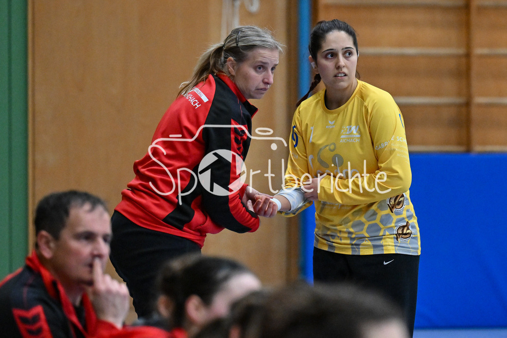 TSV Aichach - TSV Simbach | Professionelle Sportfotos aus den Bereichen Fußball, Eishockey, Handball und vieles mehr. Ob Sieg oder Niederlage