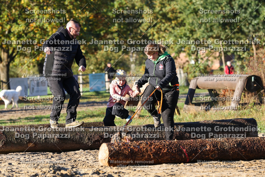 Dog Paparazzi - Strongdog 10-25-1016 | Dog Paparazzi Jeanette Grottendiek Fotografie & Videografie - Realisiert mit Pictrs.com