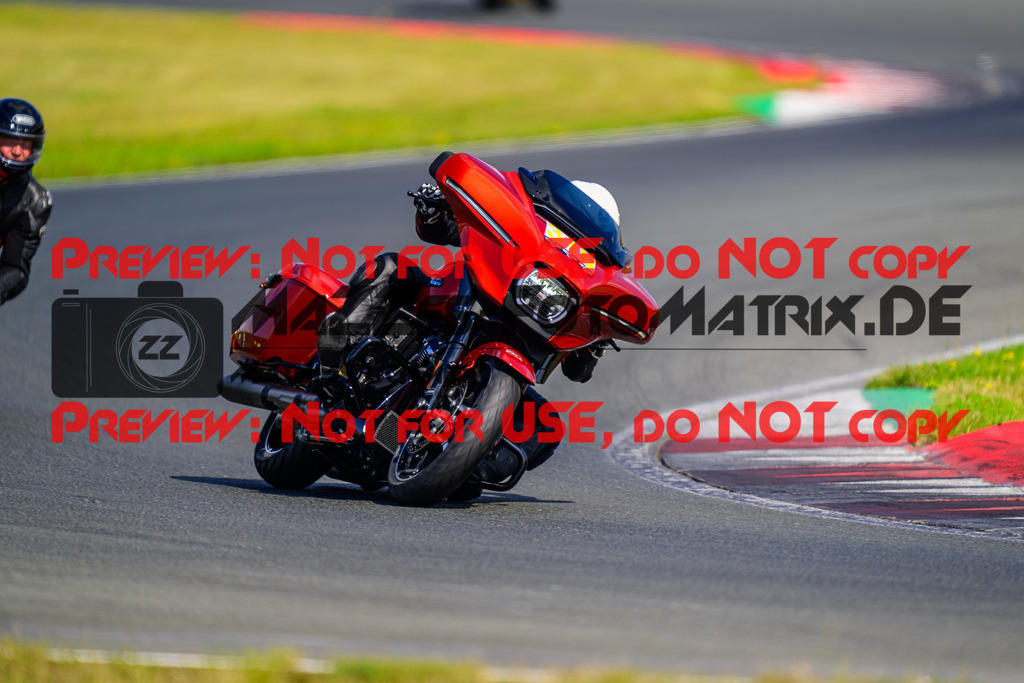 MaZZes_FotoMatrix_240725_6007705_8982 | GRUEN