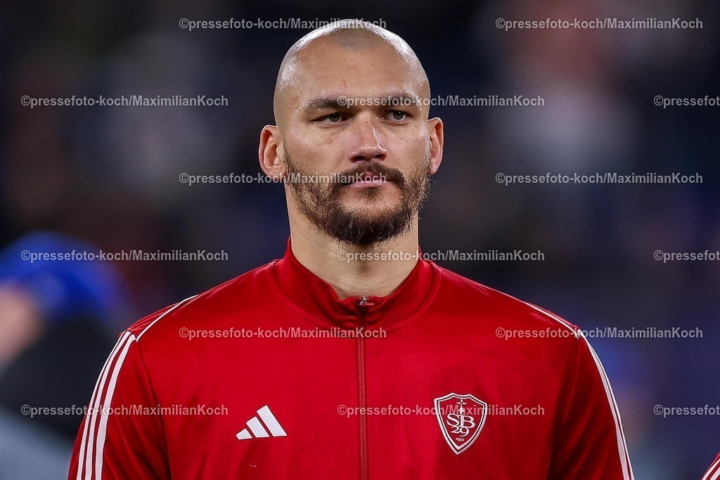 UCL22012502051 | 22.01.2025, Fußball, UEFA Champions League, Schachtar Donezk - Stade Brestois 29, Arena AufSchalke Gelsenkirchen, 7. Spieltag Saison 2024 2025: Ludovic Ajorque (Stade Brest #19)