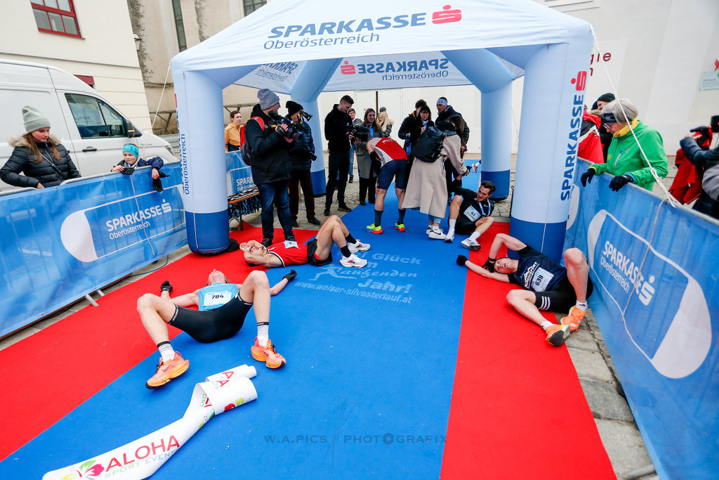 AW_20231231awmac-34 | WELS, 31.12.2023, Sparkasse Silvesterlauf Wels 2023 , Image shows: Photo: WAPICS / Andreas Willdoner