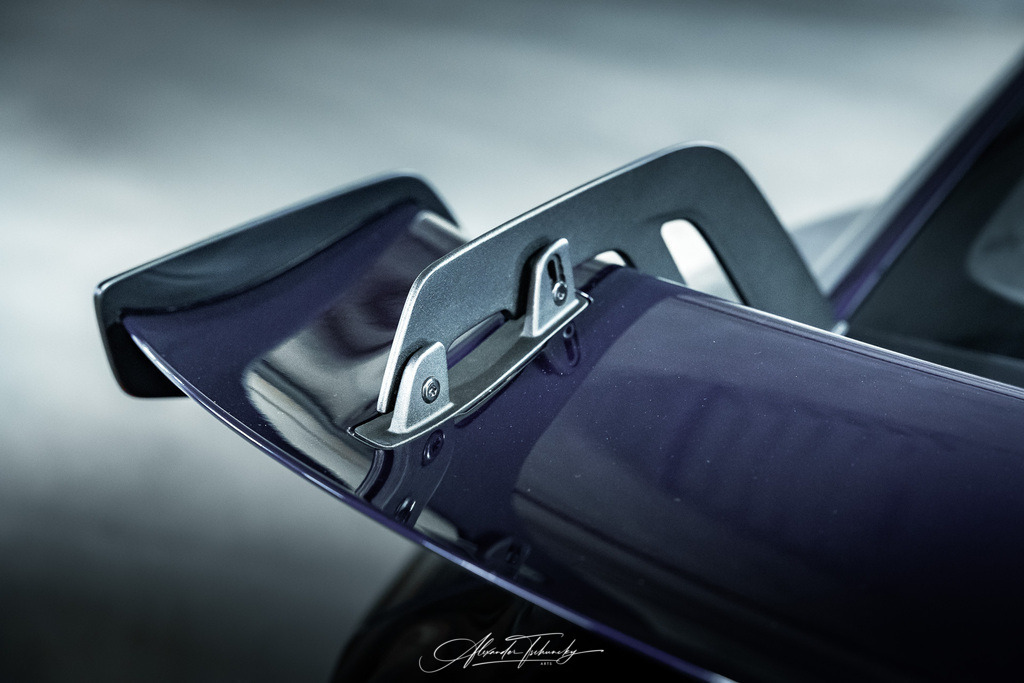 R6PZ3581 _Alexander Tschuncky | Entdecken Sie die faszinierende Welt von Alexander Tschuncky Arts: Kreative Fotografie, atemberaubende Automobilkunst und hochwertiger Bilderdruck. Lassen Sie sich inspirieren! - Realisiert mit Pictrs.com