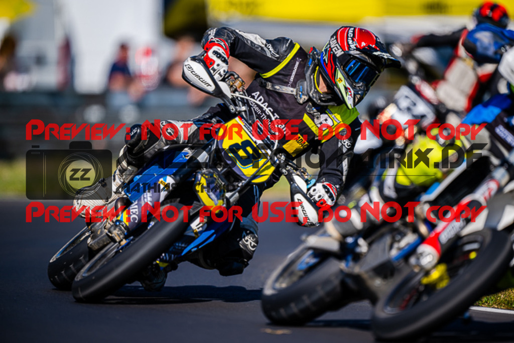 MaZZes_FotoMatrix_220702_3402 | S4