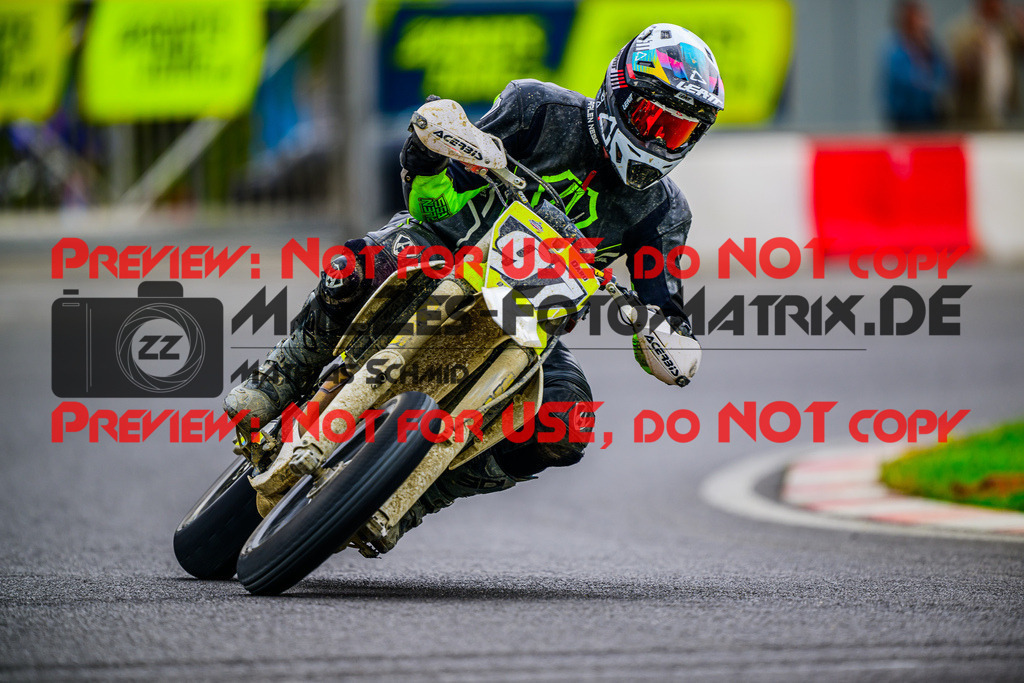 MaZZes_FotoMatrix_240609_6007705_9060 | S2