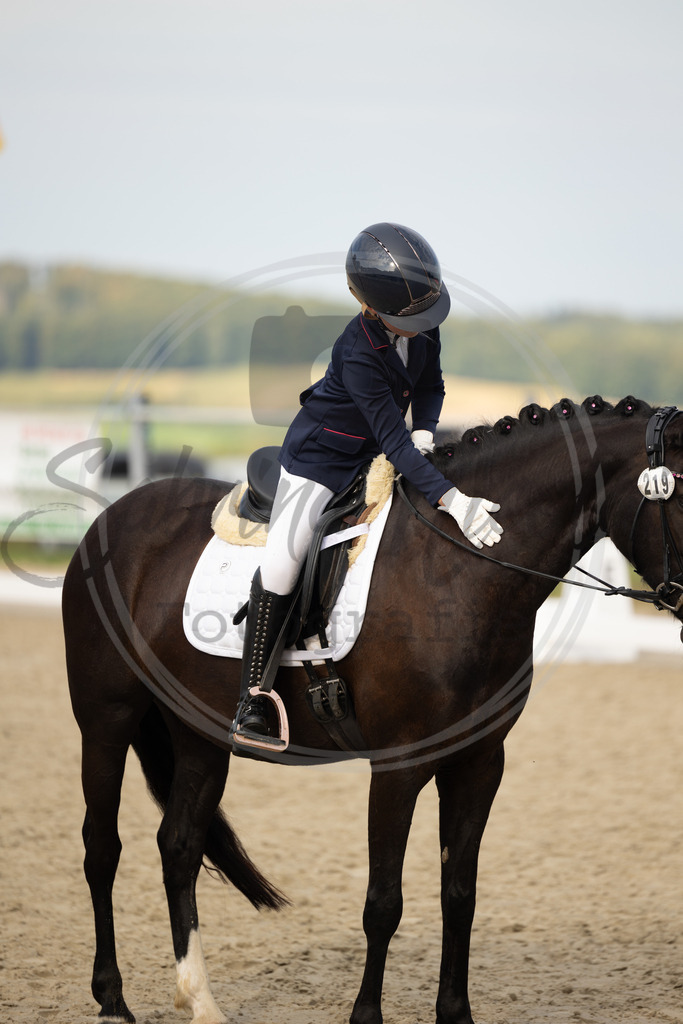 994A1063 | sabrinanicolaifotografie - Realisiert mit Pictrs.com