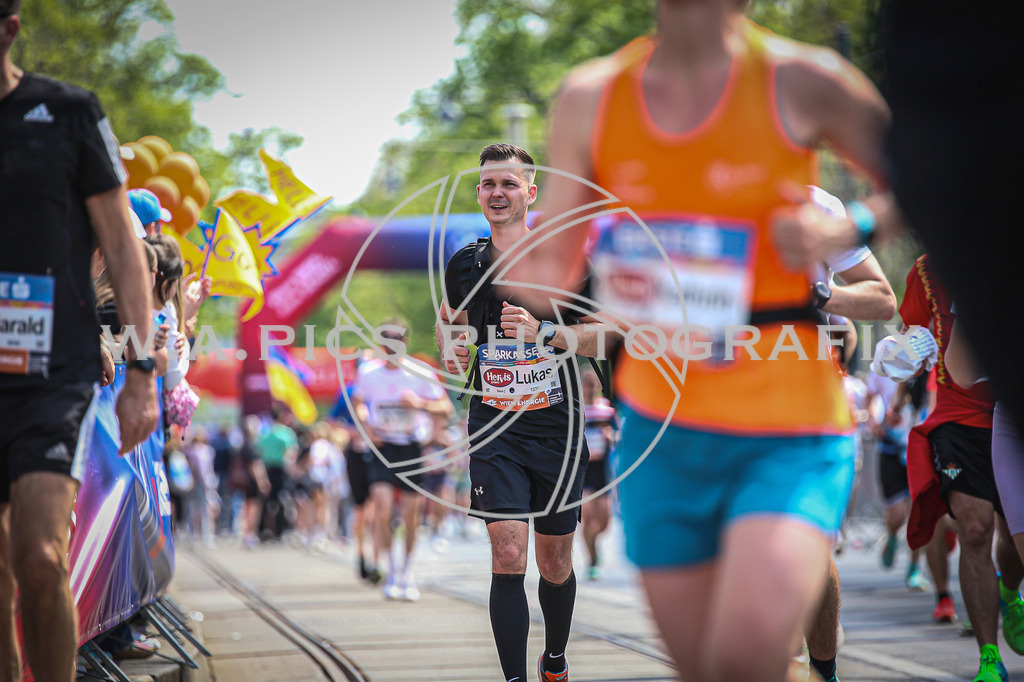 ..... | Wien, 19.04.2026, Vienna City Marathon 2026 , Image shows: Photo: Sportograf / Andreas Willdoner