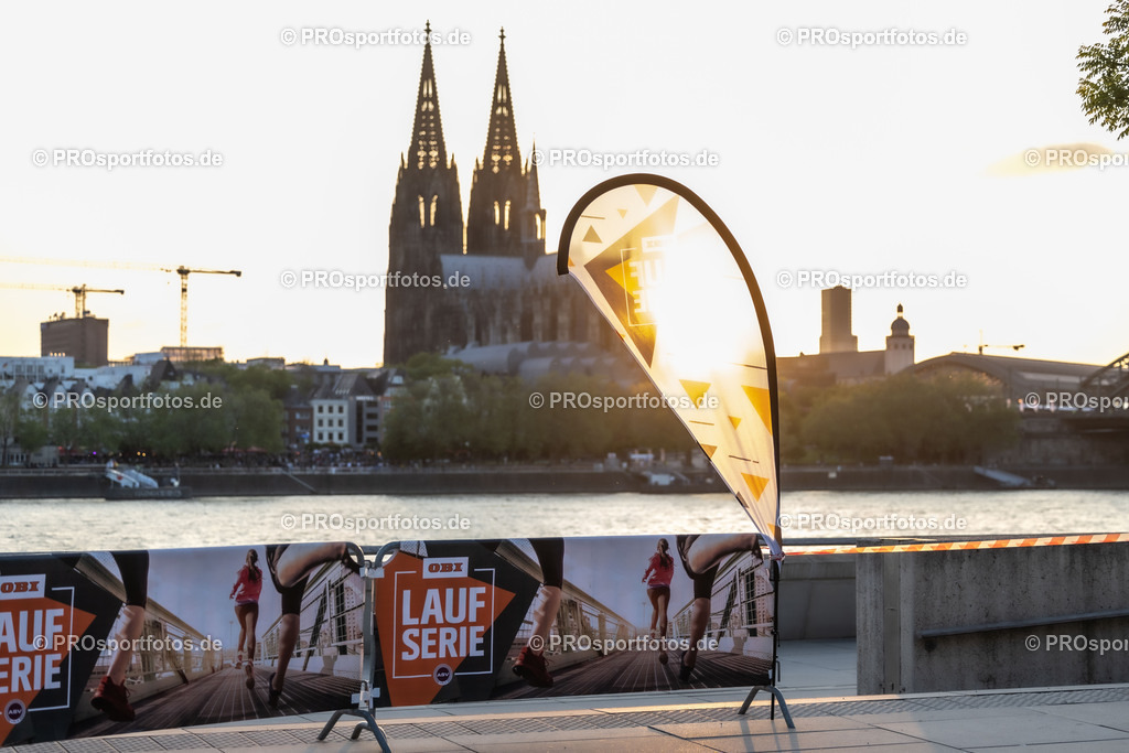 16. OBI Nachtlauf des ASV Koeln; Koeln, 17.05.23 | Impressionen vom 16. OBI Nachtlauf des ASV Koeln am 17.05.23 an Rheinpromenade und Tanzbrunnen in Koeln (Deutschland). Foto: BEAUTIFUL SPORTS/Ulrich Fassbender