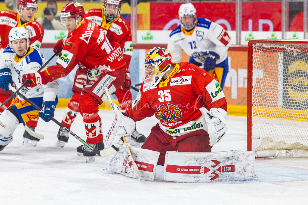 EHCB vs EVZ 20260227_WB-7552 | Sportbilder, Sportfotograf, Hochzeits- und Eventfotografin, Flugshows, Portraits und Tiershooting, Aviation, Downhill, Nationalleague, Swissleague, International