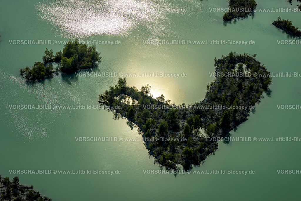 Beckum230804882 | Luftbild, Gegenlicht am Dyckerhoffsee - Blaue Lagune, Beckum, Münsterland, Nordrhein-Westfalen, Deutschland