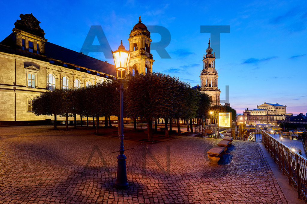 Ein Hans Fineart Original | Entdecke die Kunst von Hans Fineart - Fotografien für dein Zuhause. Verwandle deine Wände mit einzigartigen Kunstwerken und bringe die Schönheit der Welt in dein Leben. Bestelle jetzt und schaffe einen Ort der Inspiration und Eleganz.