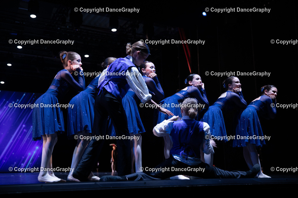 GPHY5070 | DanceGraphy - Realisiert mit Pictrs.com