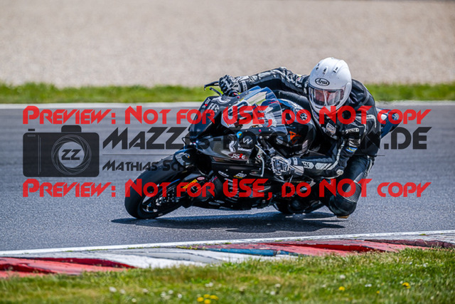 MaZZes_FotoMatrix_220506_99012 | Fotograf Mathias Schmid
Sportfotograf,
Eventfotograf,
Hochzeitsfotograf,
Portraitfotograf